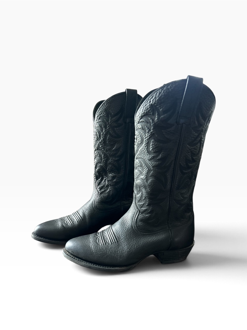Mens 9.5EE Ariat cowboy boots